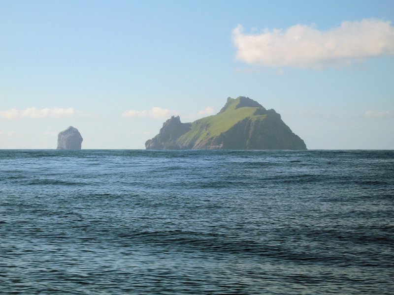 ...past Boraray